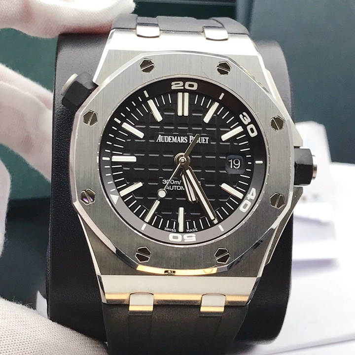 ROYAL OAK OFFSHORE DIVER Ref. 15710ST.OO.A002CA.01 - Image 6