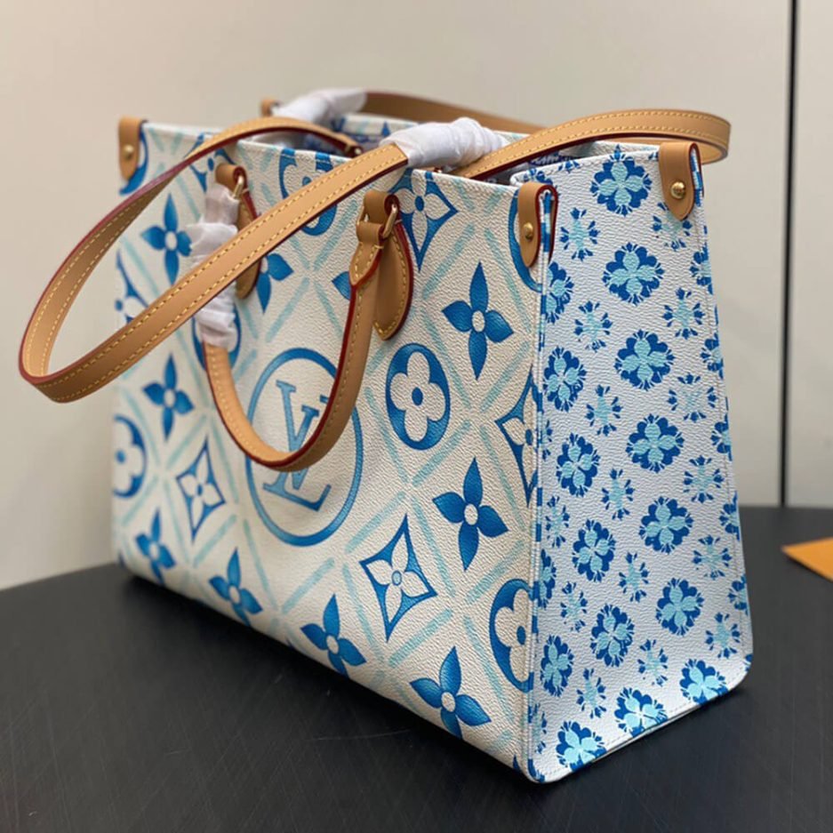LV OnTheGo MM - Image 3