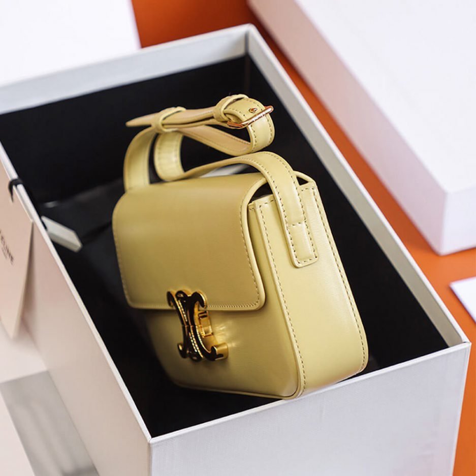 CELINE TRIOMPHE SHOULDER BAG - Image 4