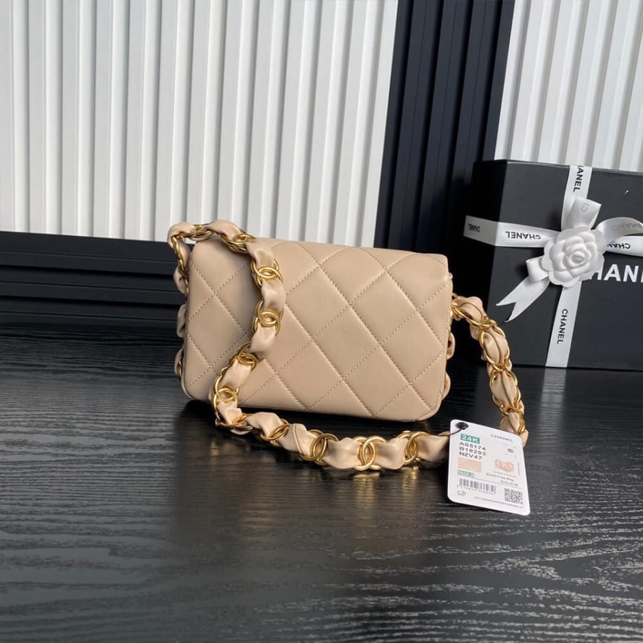 CHANEL Small Flap Bag(high-end grade) - Image 4