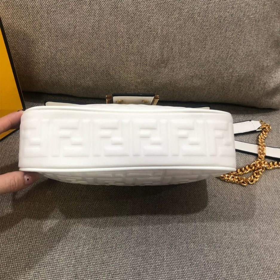 Fendi Baguette Chain Midi - Image 6