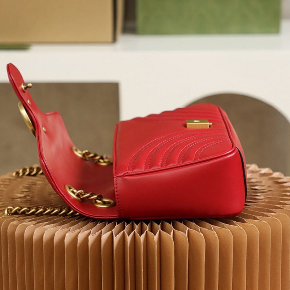 GG Marmont small matelasse shoulder bag - Image 7