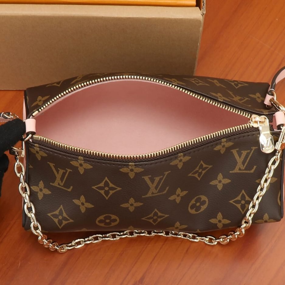 LV Bloom Pouch - Image 8