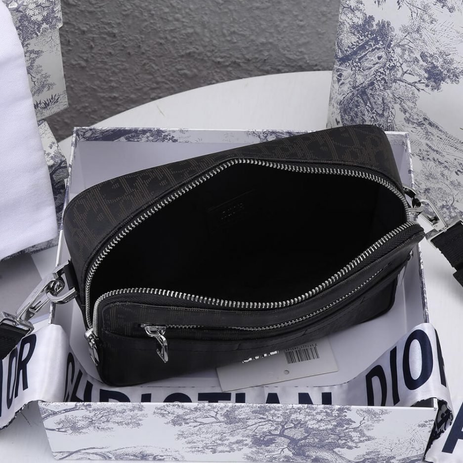 DIOR SAFARI MESSENGER BAG - Image 8
