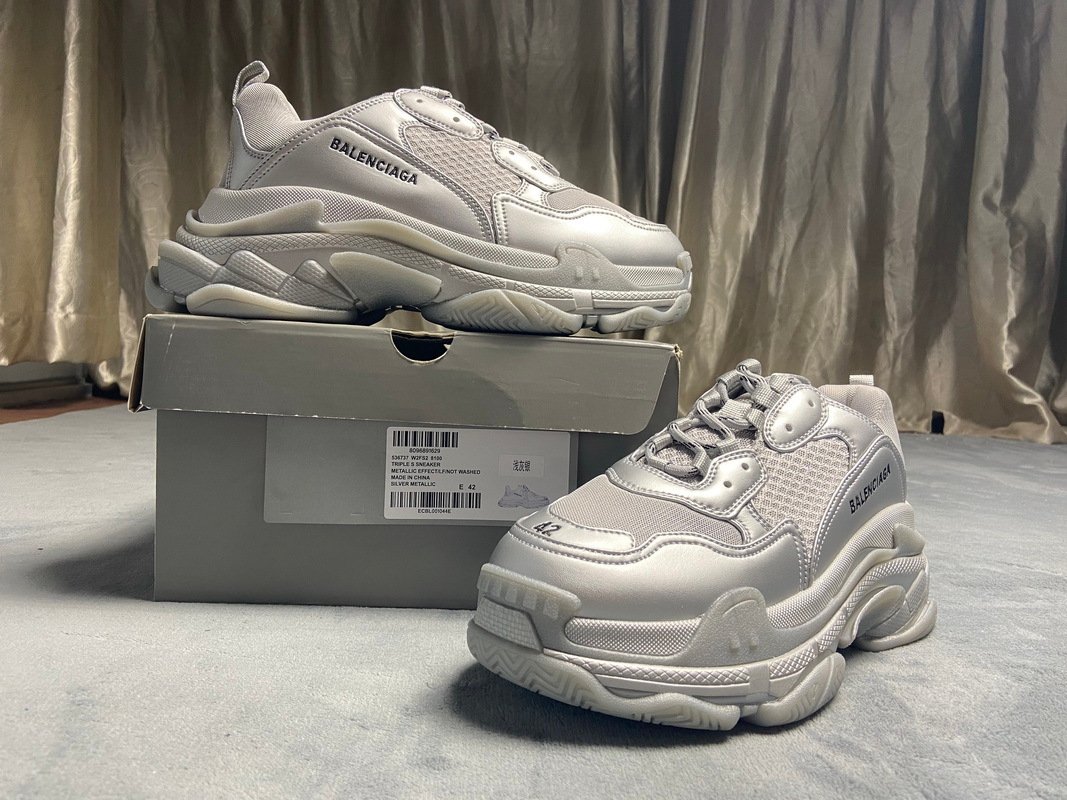 Pkstockx Balenciaga Triple S Light Gray Silver 536737 W2FS2 8100 - Image 4