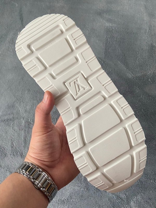 Pkstockx LOUIS VUITTON Run Away White - Image 5
