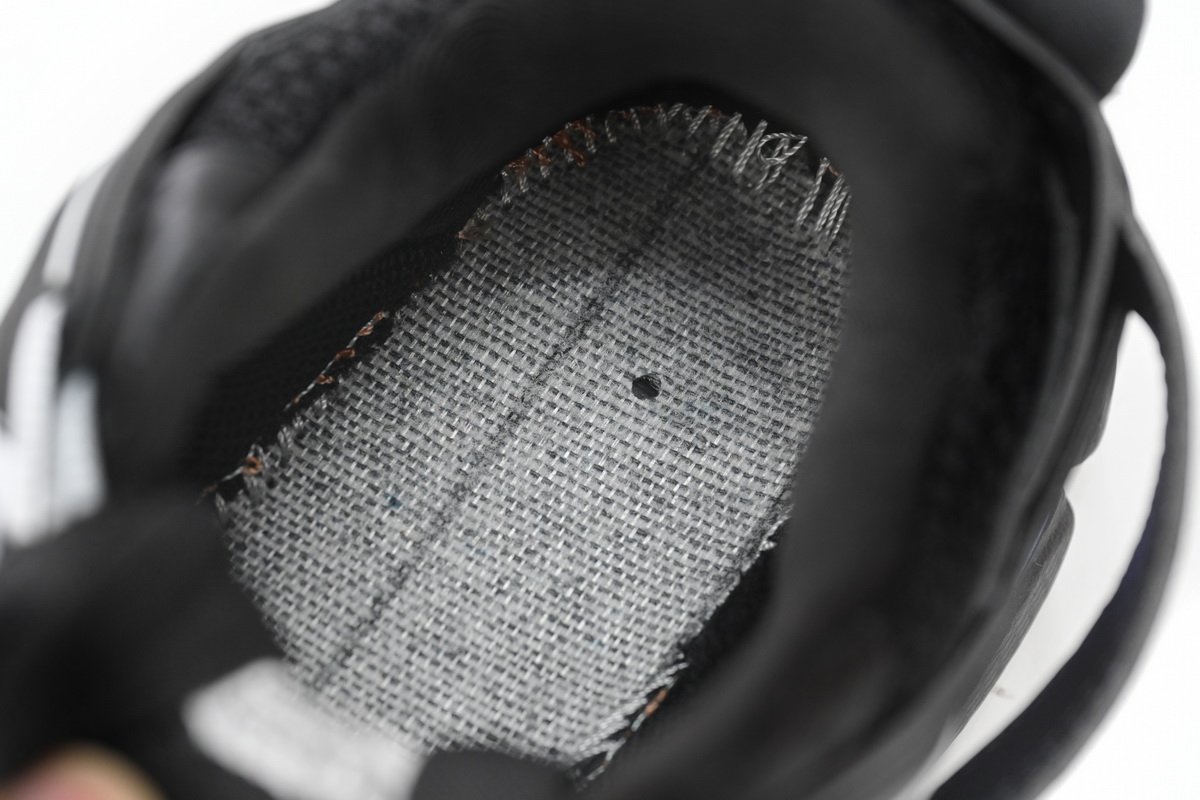 Balenciaga Track Black And White 542023 W1GB1 2045 (LED) - Image 11
