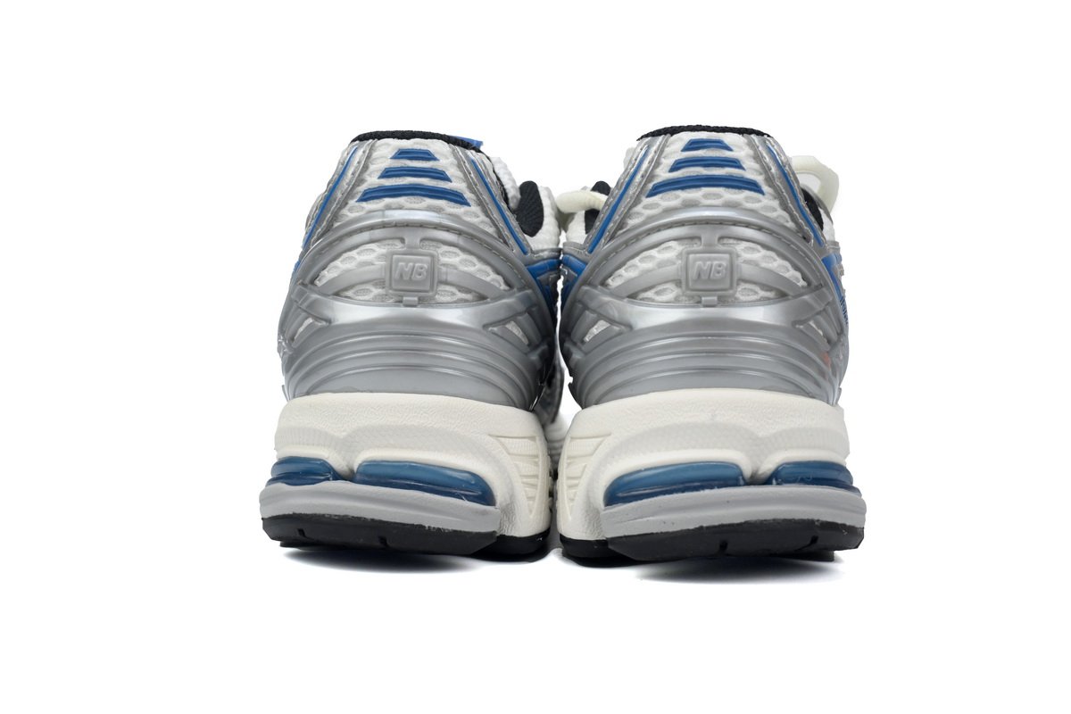 NEW BALANCE Light Blue and White M1906RL - Image 3