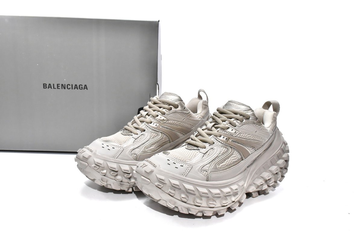 PK God Batch Balenciaga Defender Beige 685611 W2RA6 9700 - Image 2