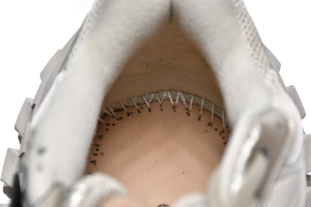 PK God Batch Balenciaga Defender Beige 685611 W2RA6 9700 - Image 4
