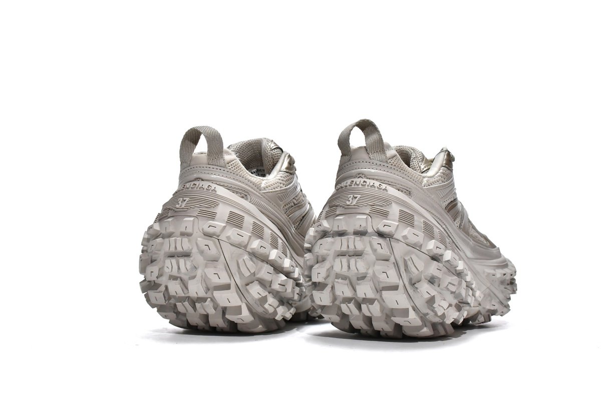 PK God Batch Balenciaga Defender Beige 685611 W2RA6 9700 - Image 11