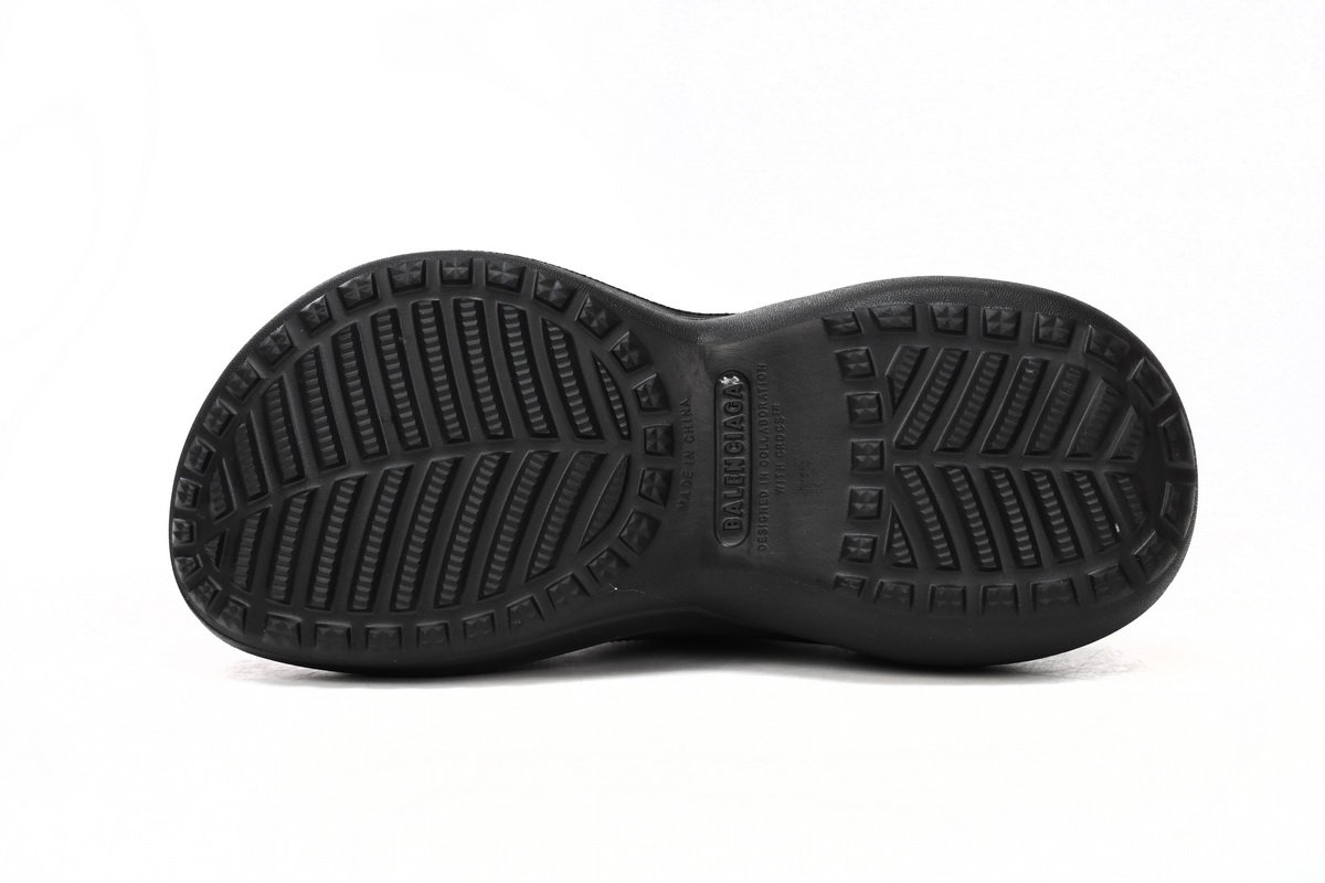 PK God Batch BALENCIAGA Pool Crocs Black 677389 W158E 1000 - Image 4