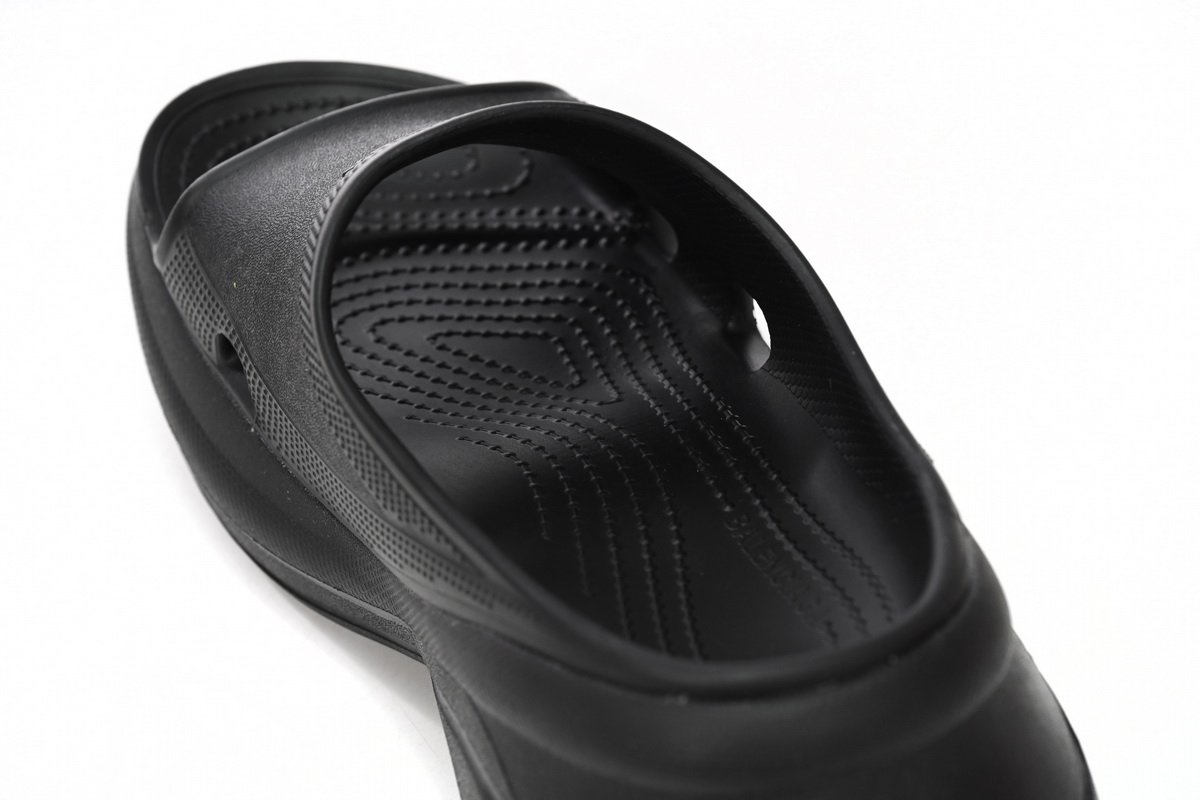 PK God Batch BALENCIAGA Pool Crocs Black 677389 W158E 1000 - Image 9
