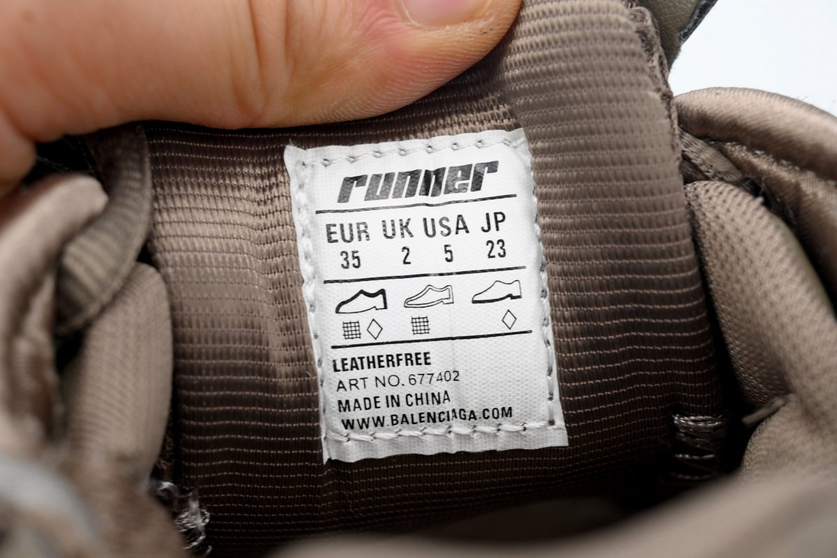 PK God Batch Balenciaga Runner Black Brown 677402 W3RB2 2010 - Image 2