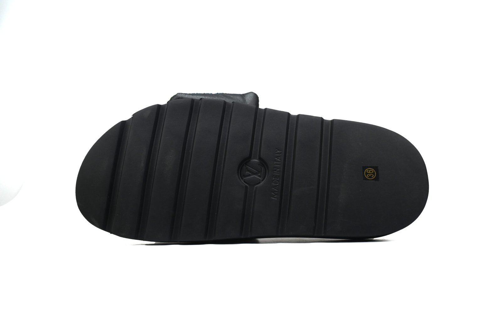 PK God Batch LOUIS VUITTON Pool Pillow Comfort White color grid - Image 6