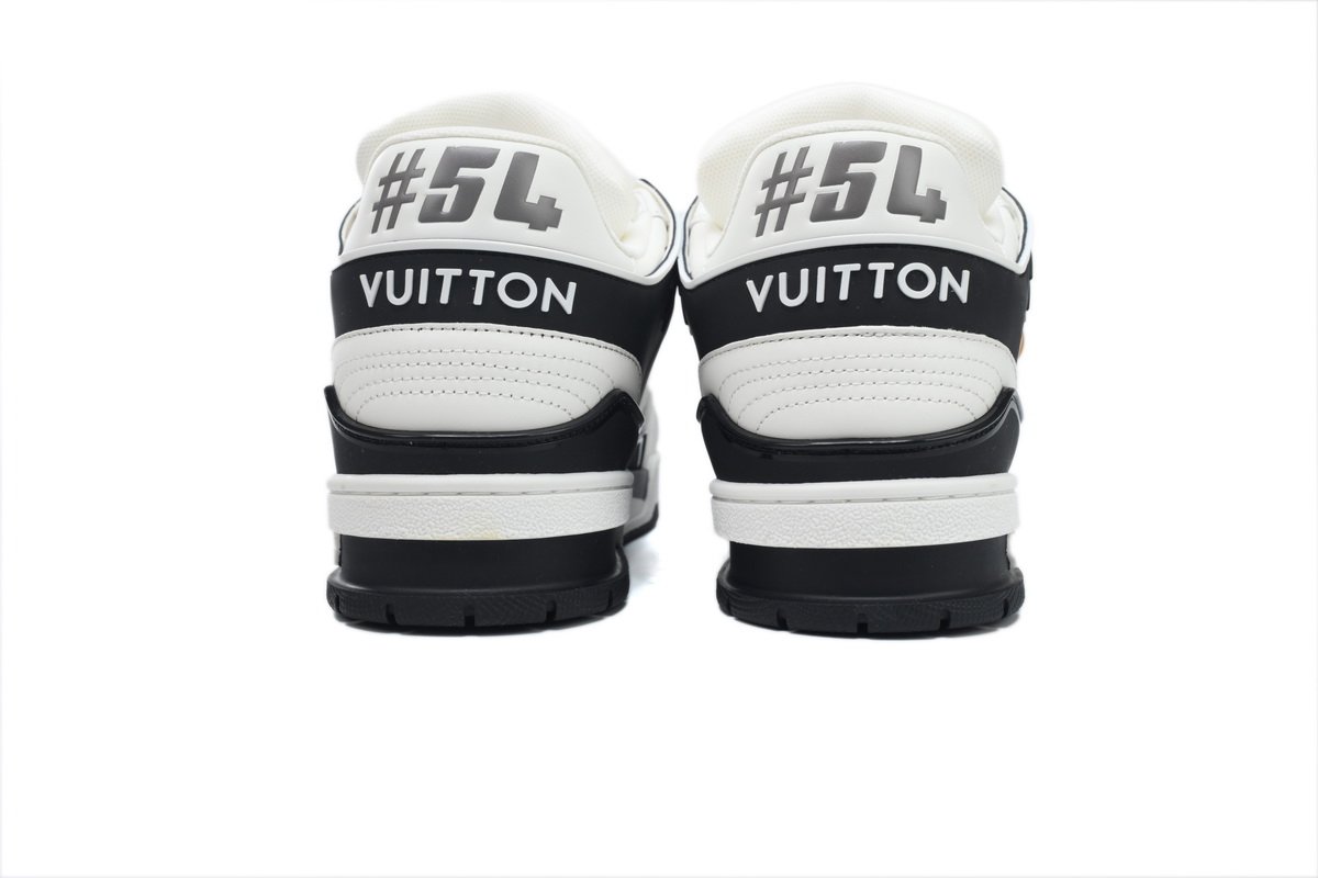 PK God Batch LOUIS VUITTON Trainer Black and White - Image 10