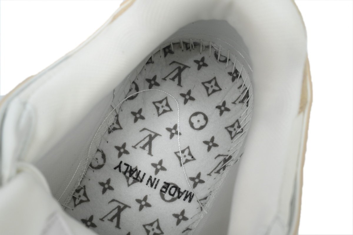 PK God Batch LOUIS VUITTON Trainer White Khaki - Image 5