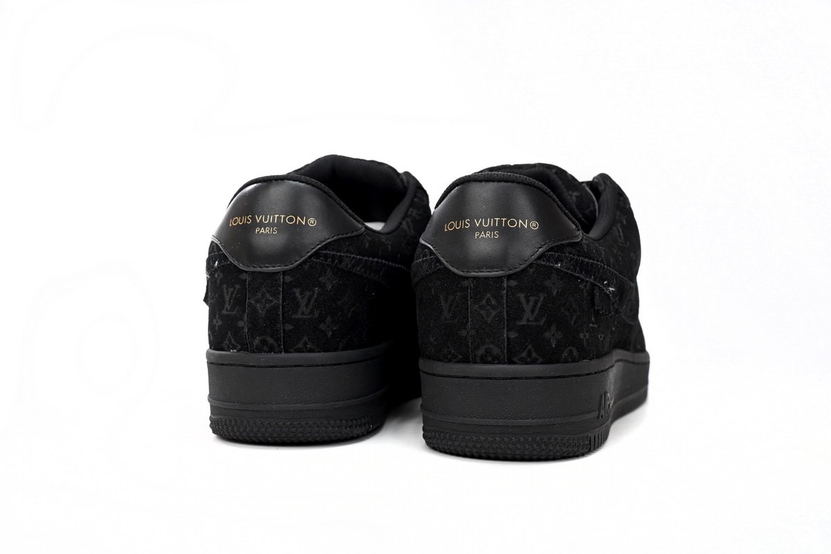 PK GOD BATCH LOUIS VUITTON x Nike Air Force 1 All Black 1A9VD7 - Image 4