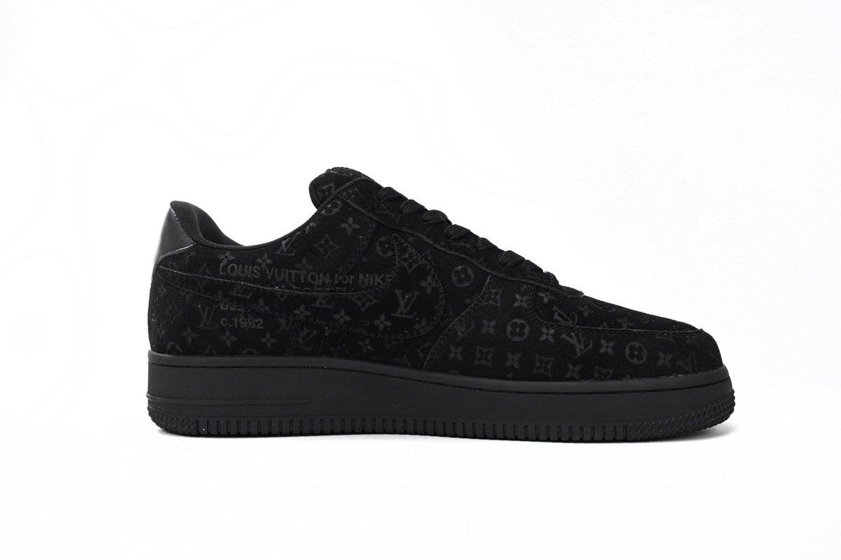 PK GOD BATCH LOUIS VUITTON x Nike Air Force 1 All Black 1A9VD7 - Image 2