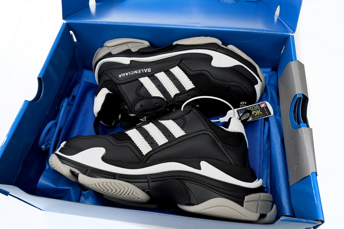 Pkstockx Adidas x Balenciaga Triple S Black And White Bars 712764 W2ZB2 1090 - Image 13
