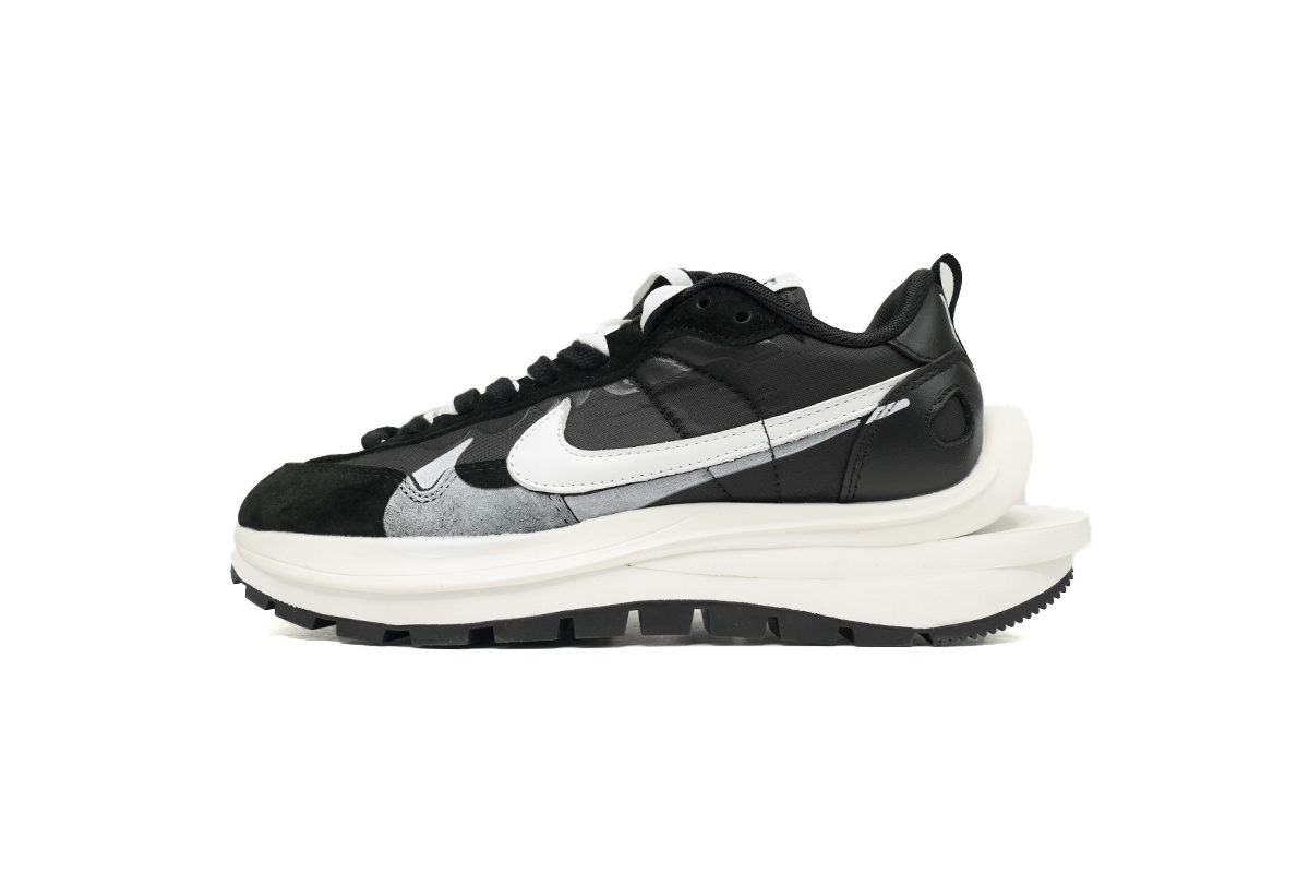 PKstockx Sacai x Nike VaporWaffle Sesame and Black And White DD1875-011