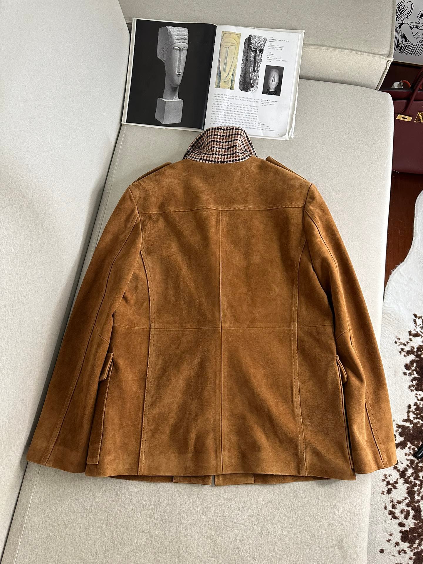 Loro piana Goat suede leather D80109 - Image 3