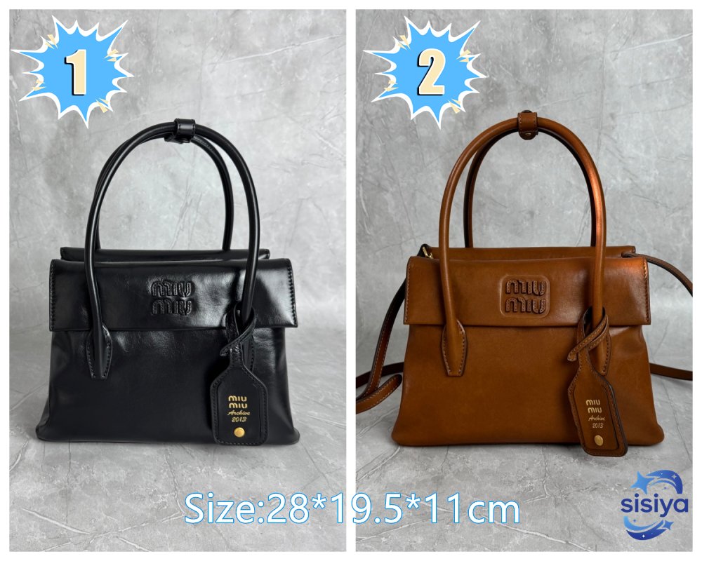 MIUMIU vintage handbag L90905