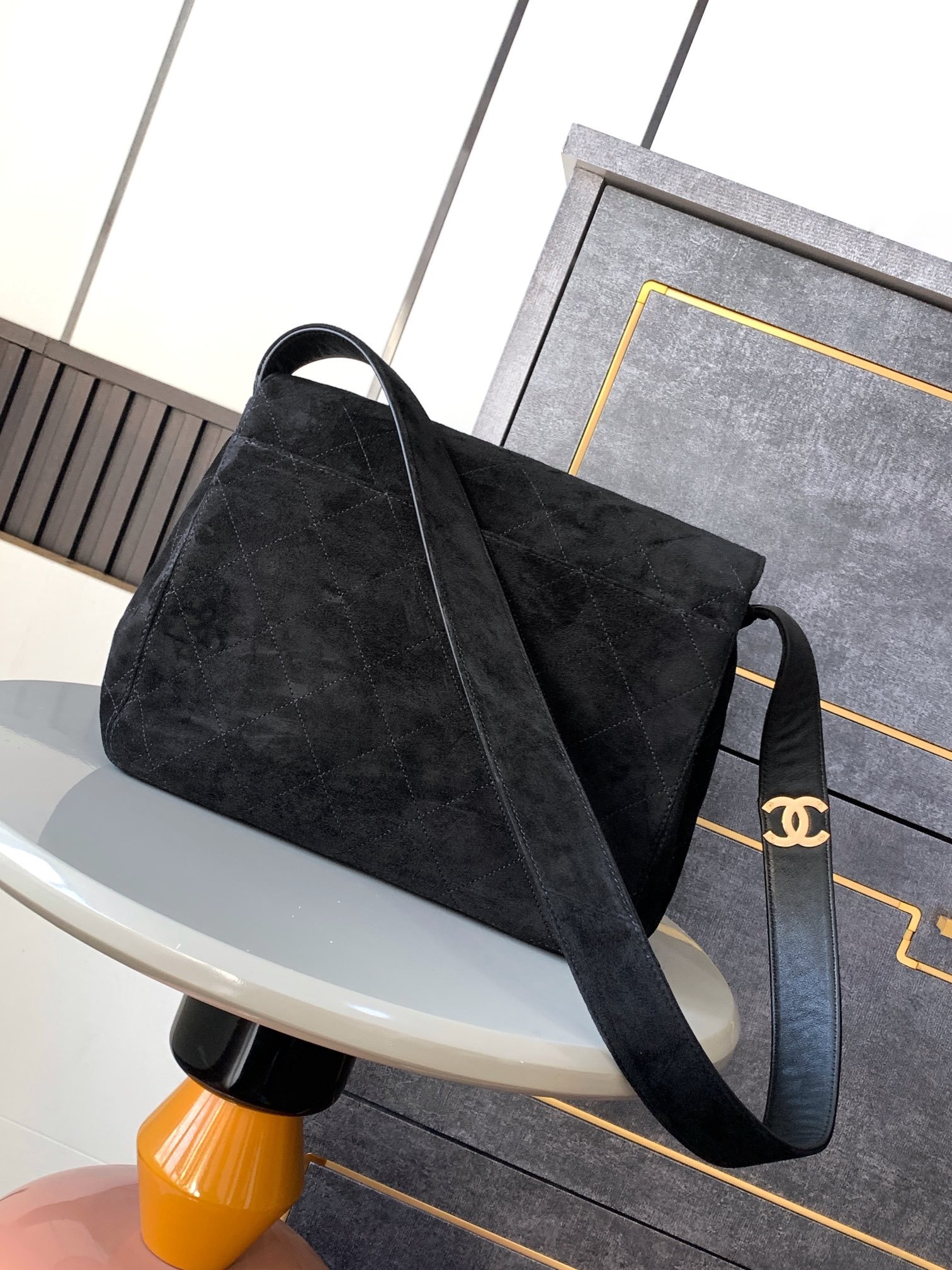 Chanel Luxurious retro genuine leather shoulder bag L91103 - Image 5