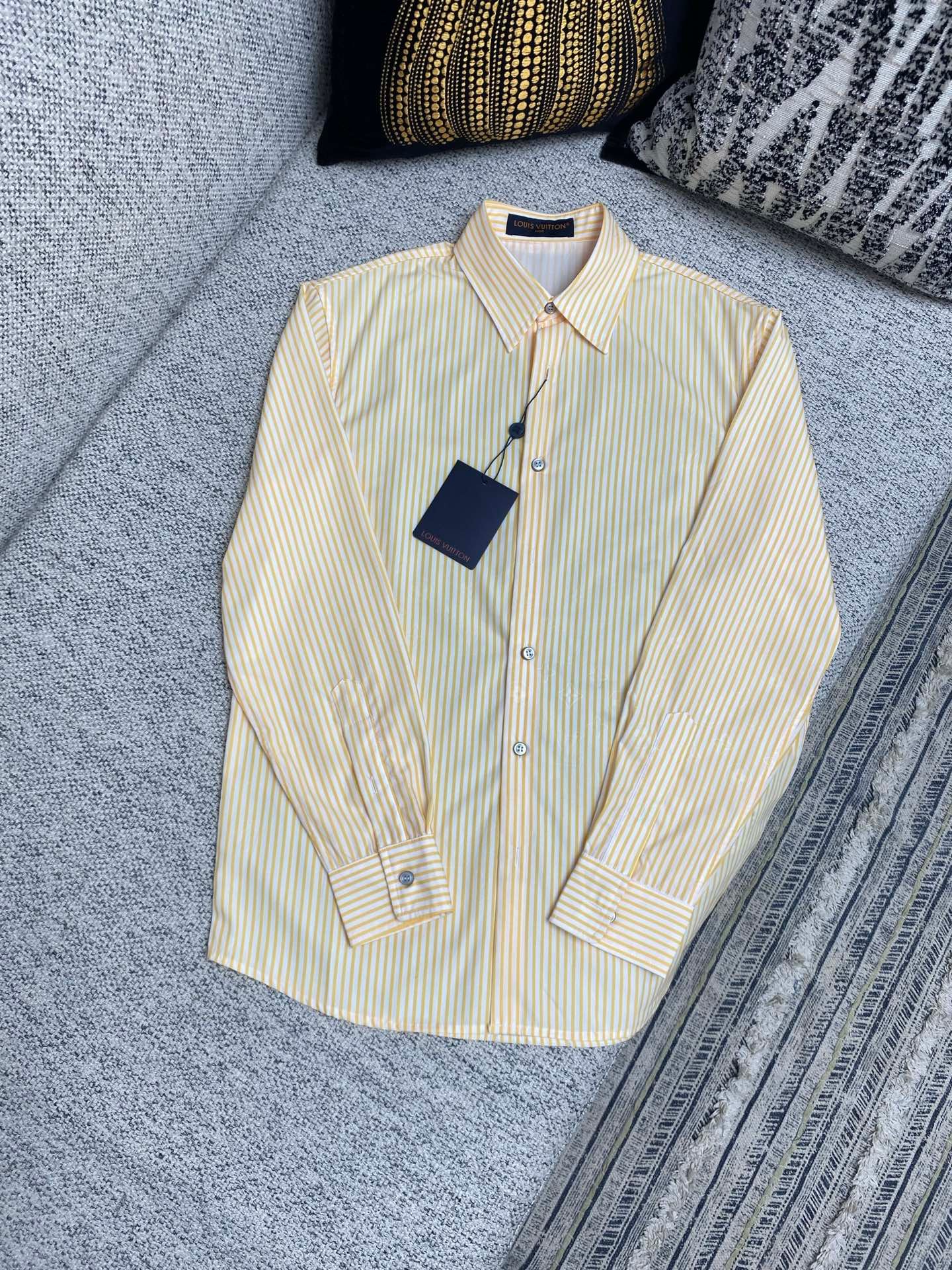 Louis Vuitton Mens shirt and pants 90205 - Image 5