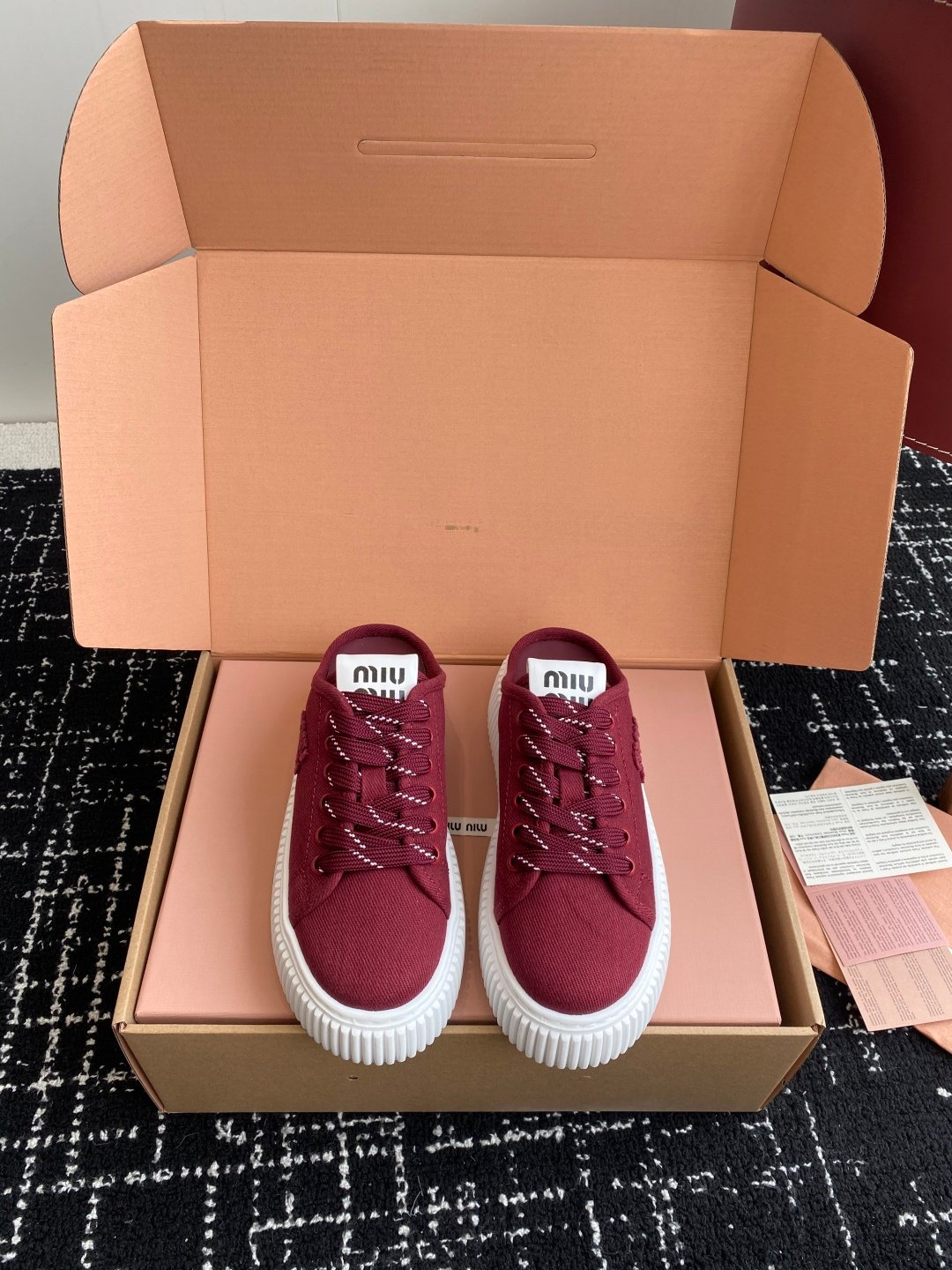 Miu Miu sneakers L90605 - Image 10