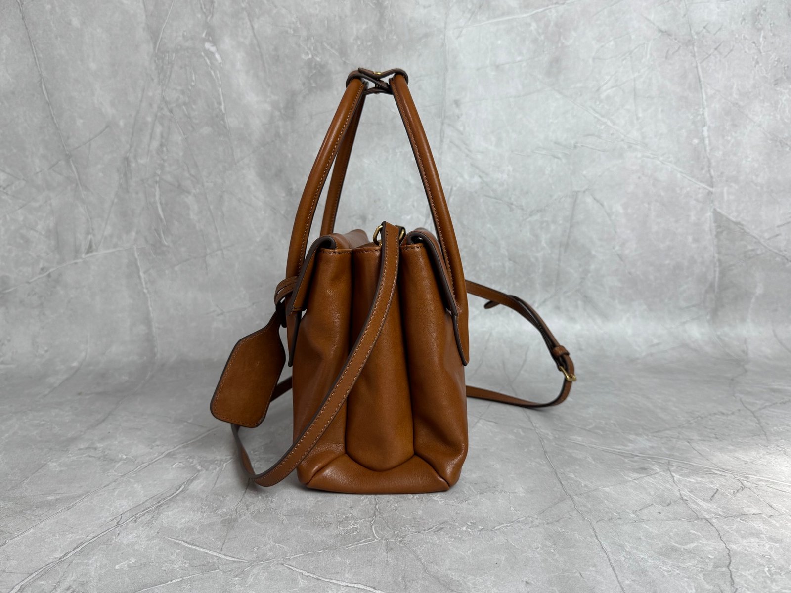 MIUMIU vintage handbag L90905 - Image 4