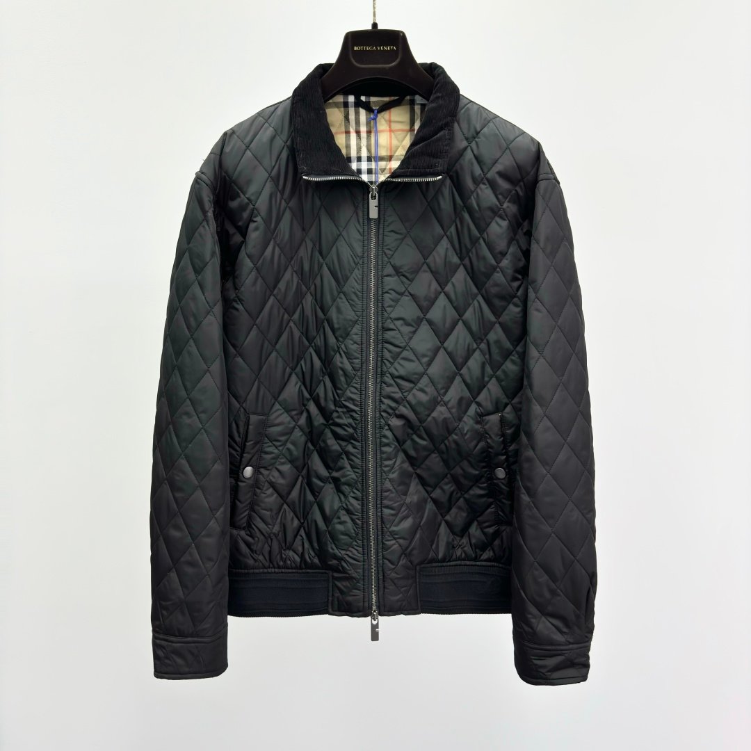 Burberry quilted nylon jacket 90905 - Image 3