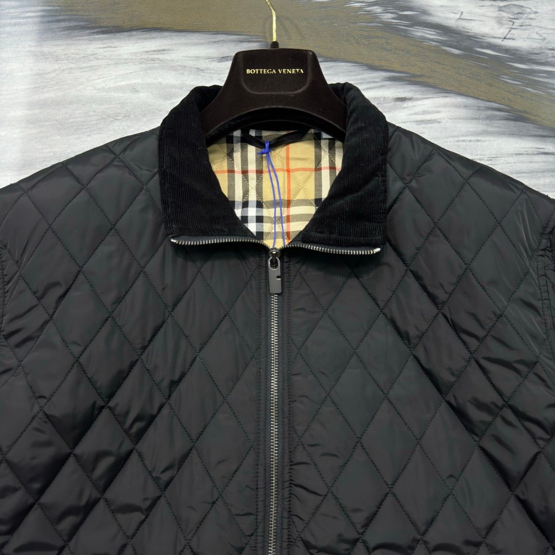 Burberry quilted nylon jacket 90905 - Image 6