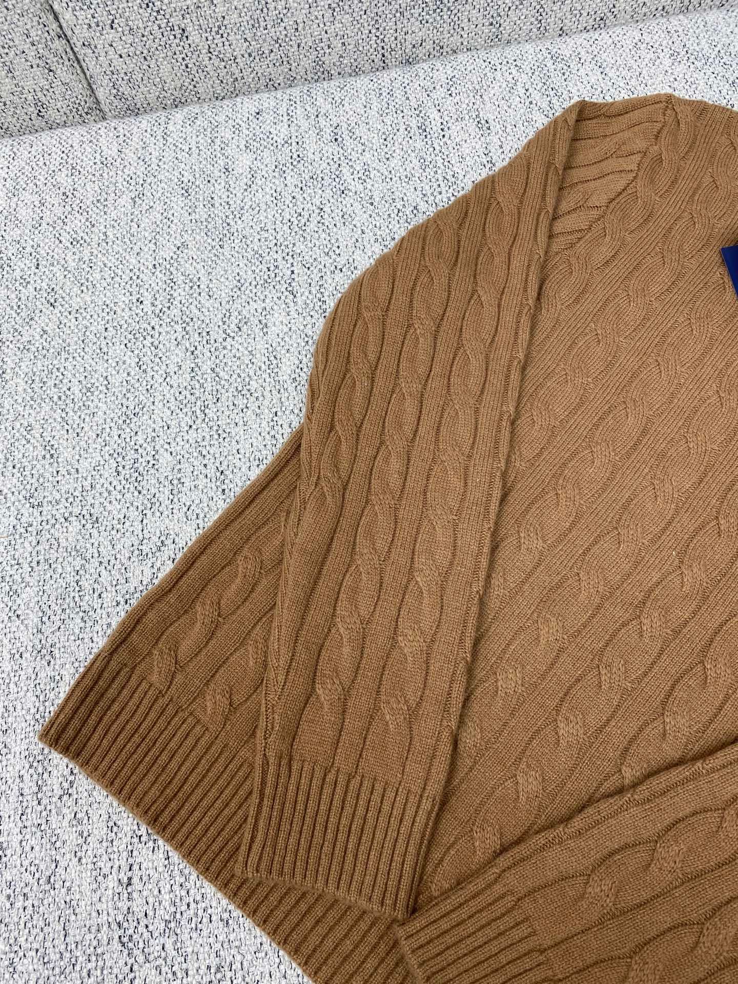 Polo pure color small spurs embroidered long-sleeved shirt 91501 - Image 7