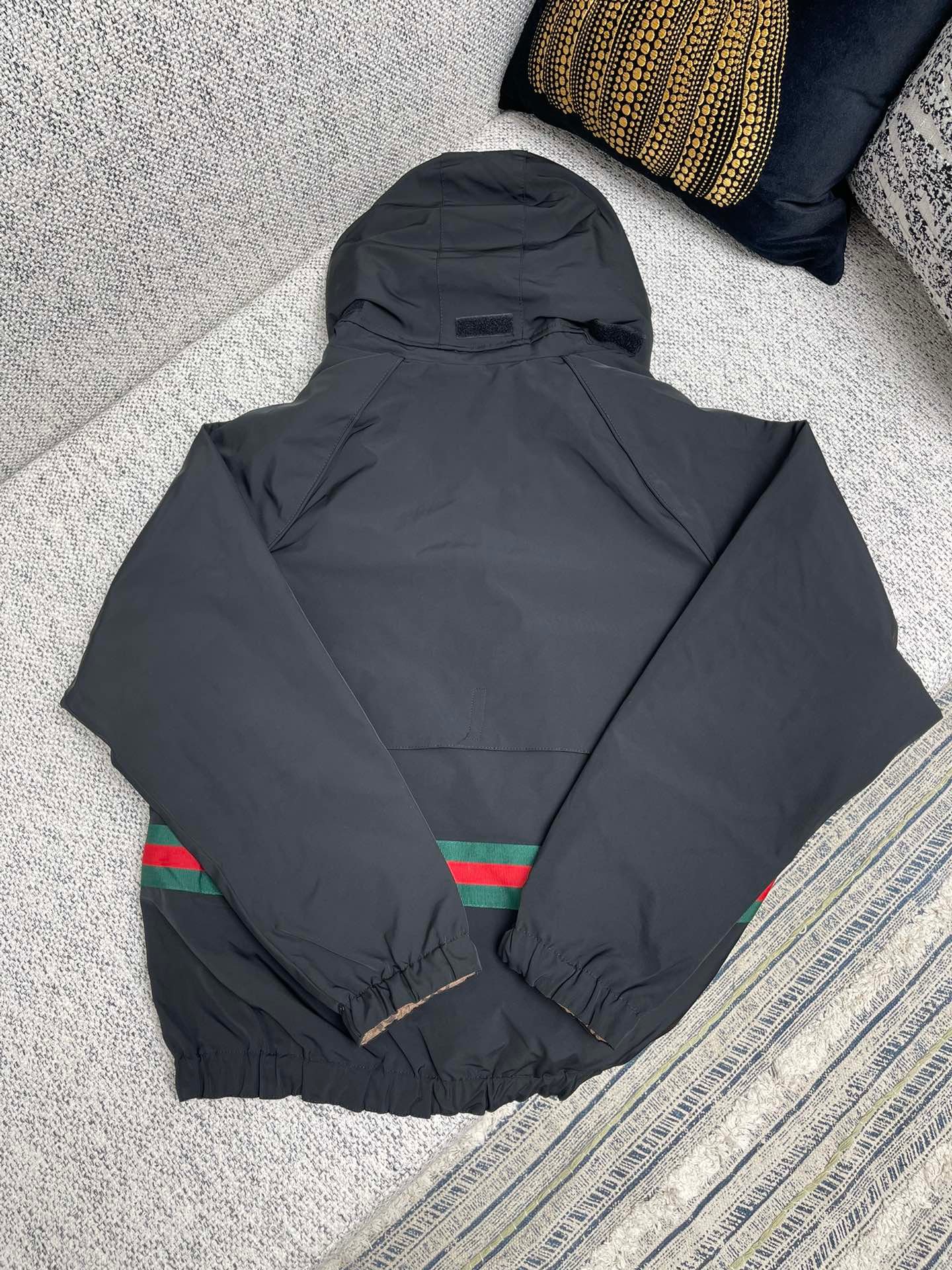 GUCCI double-sided brocade jacket 91601 - Image 5