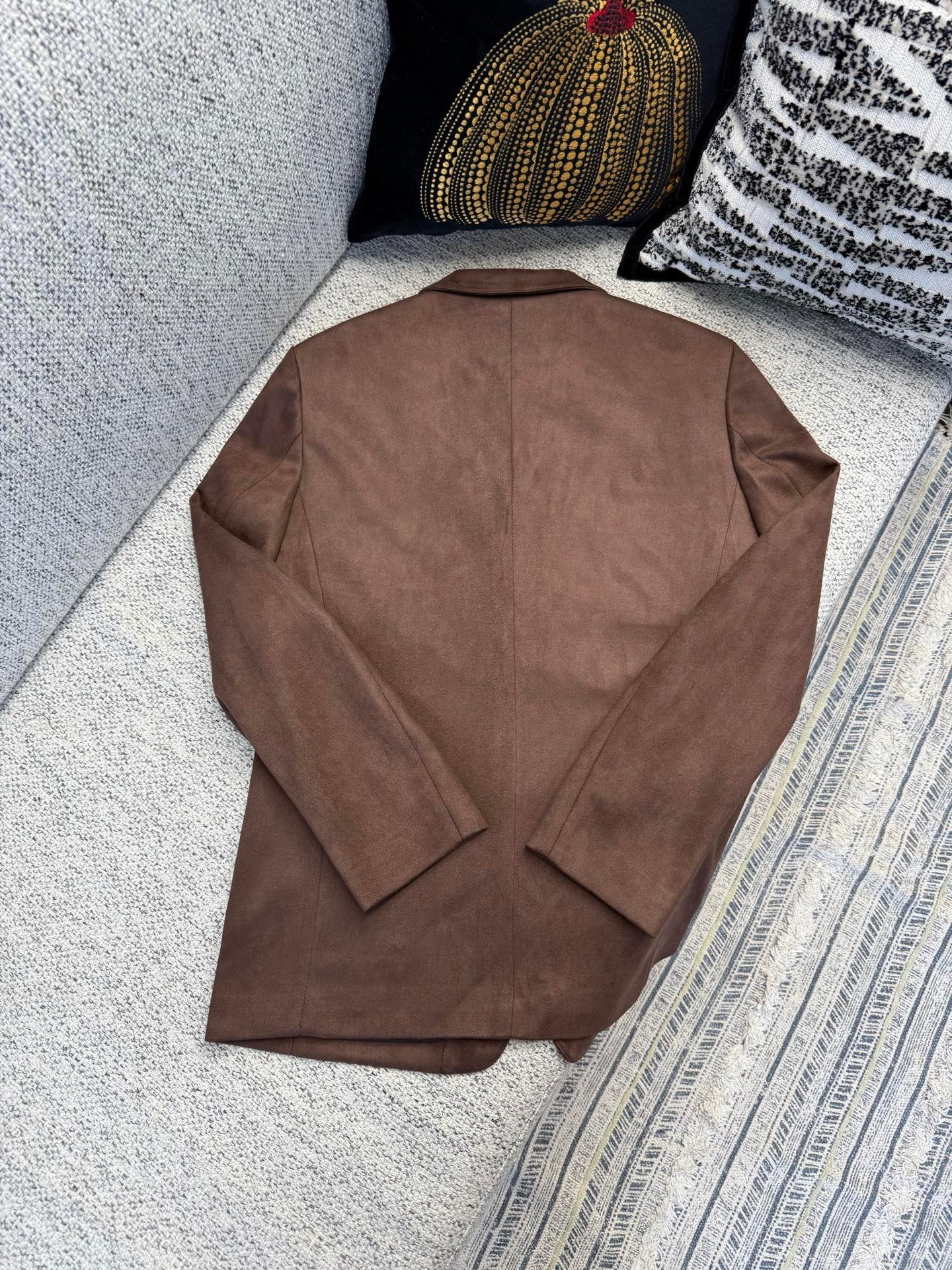 LOEWE Rowley's new workwear coat 91603 - Image 5