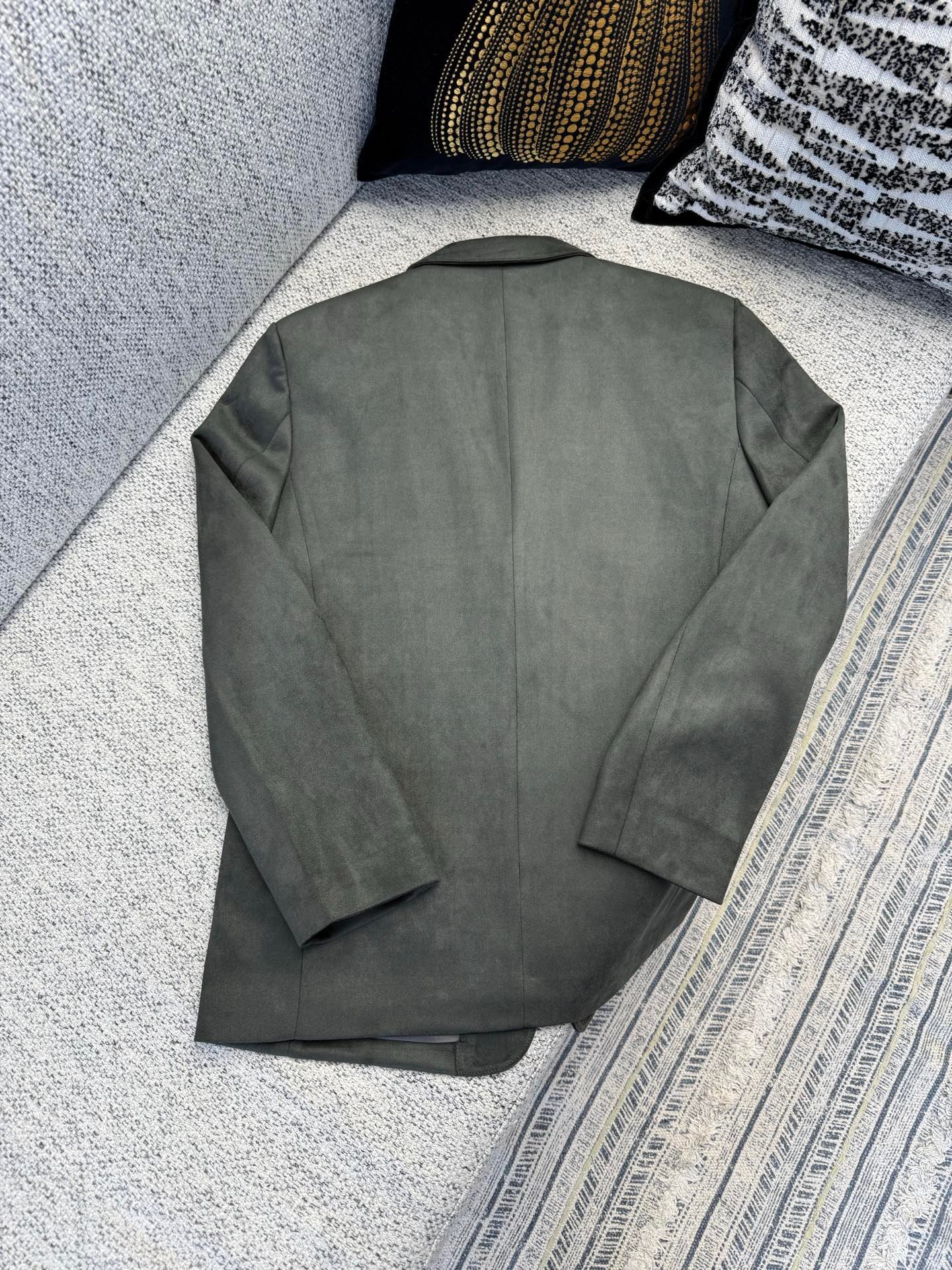 LOEWE Rowley's new workwear coat 91603 - Image 7