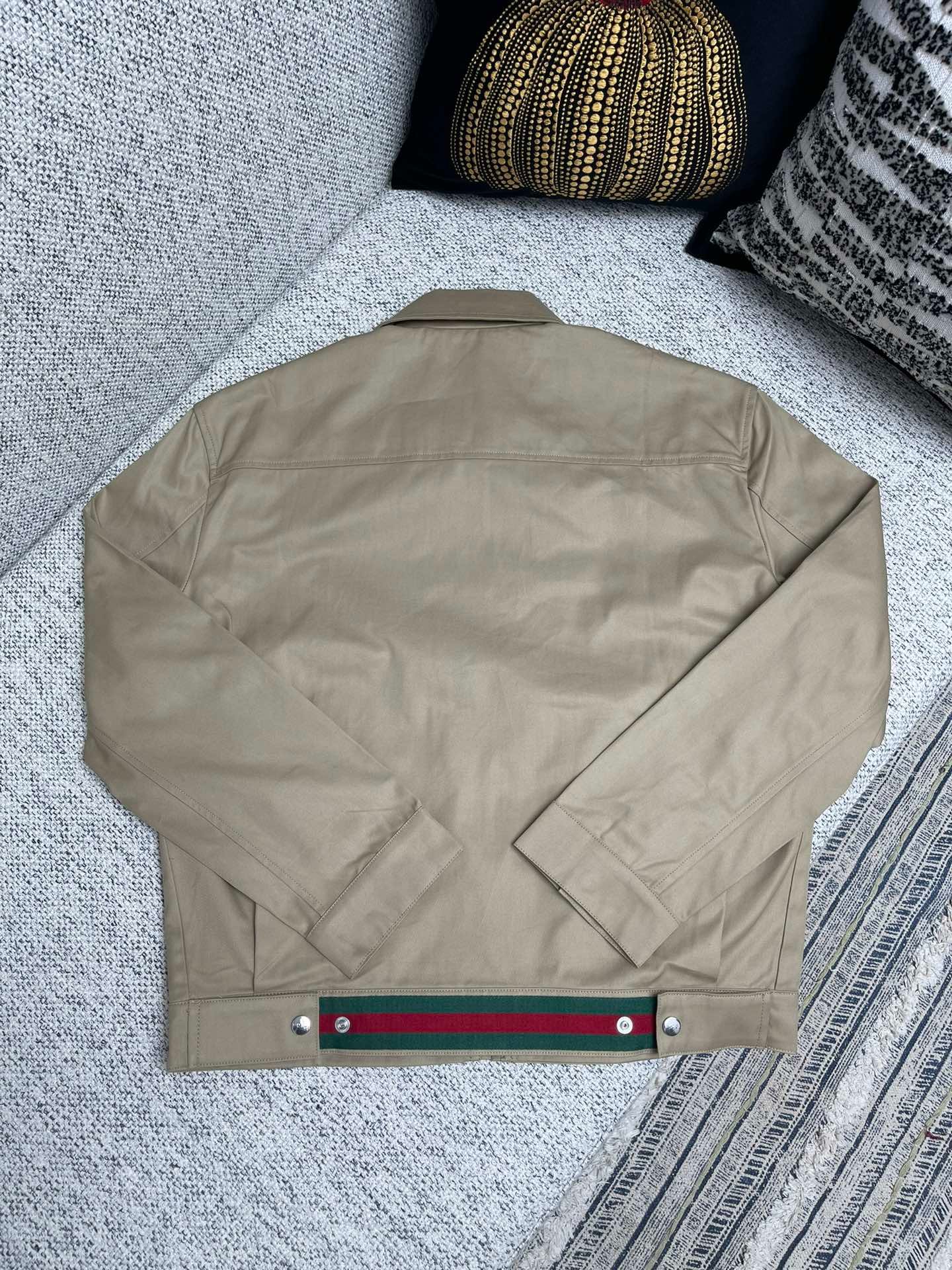 GUCCI solid-color round-neck zipper long-sleeve jacket 91604 - Image 7