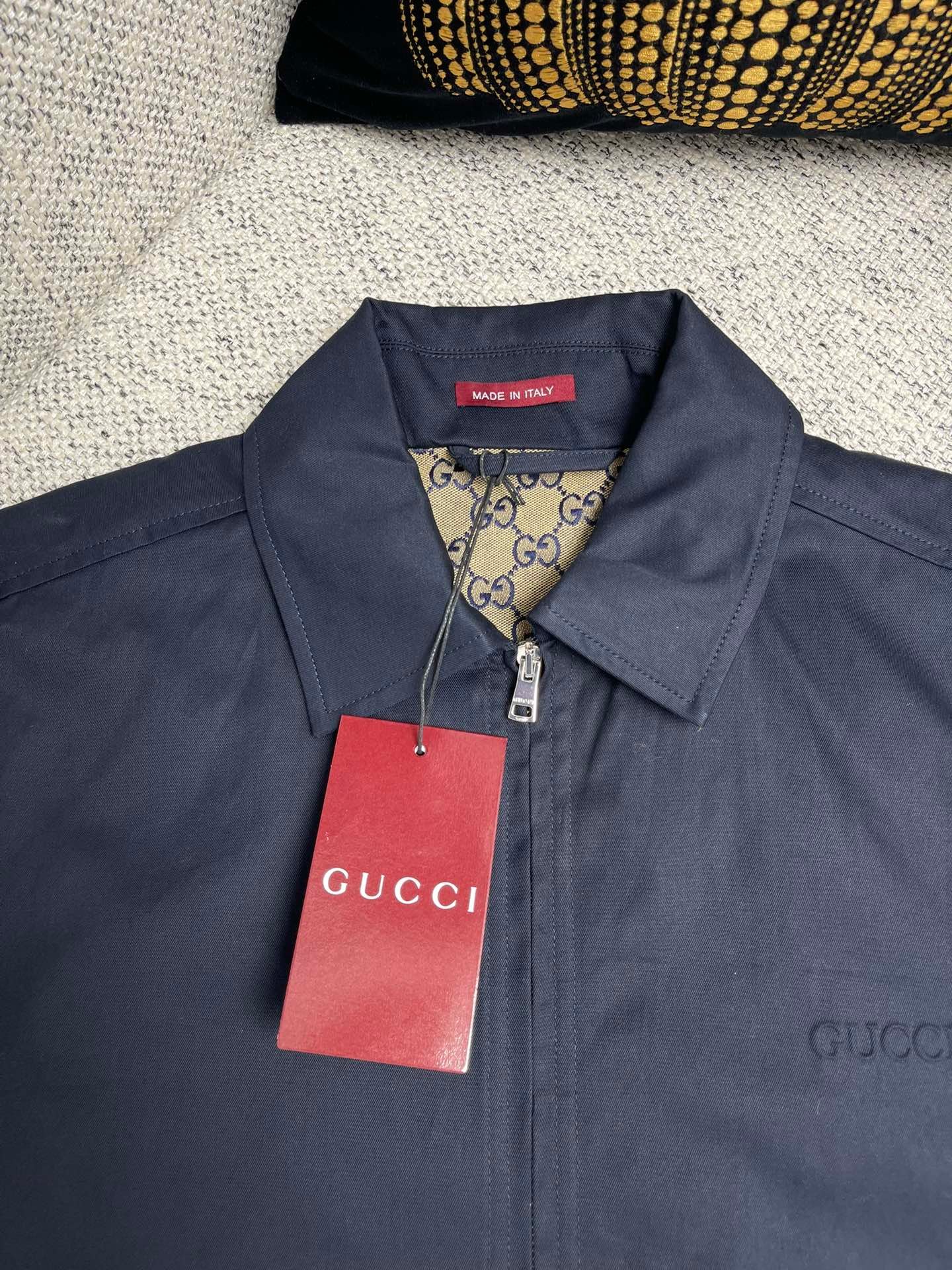 GUCCI solid-color round-neck zipper long-sleeve jacket 91604 - Image 3