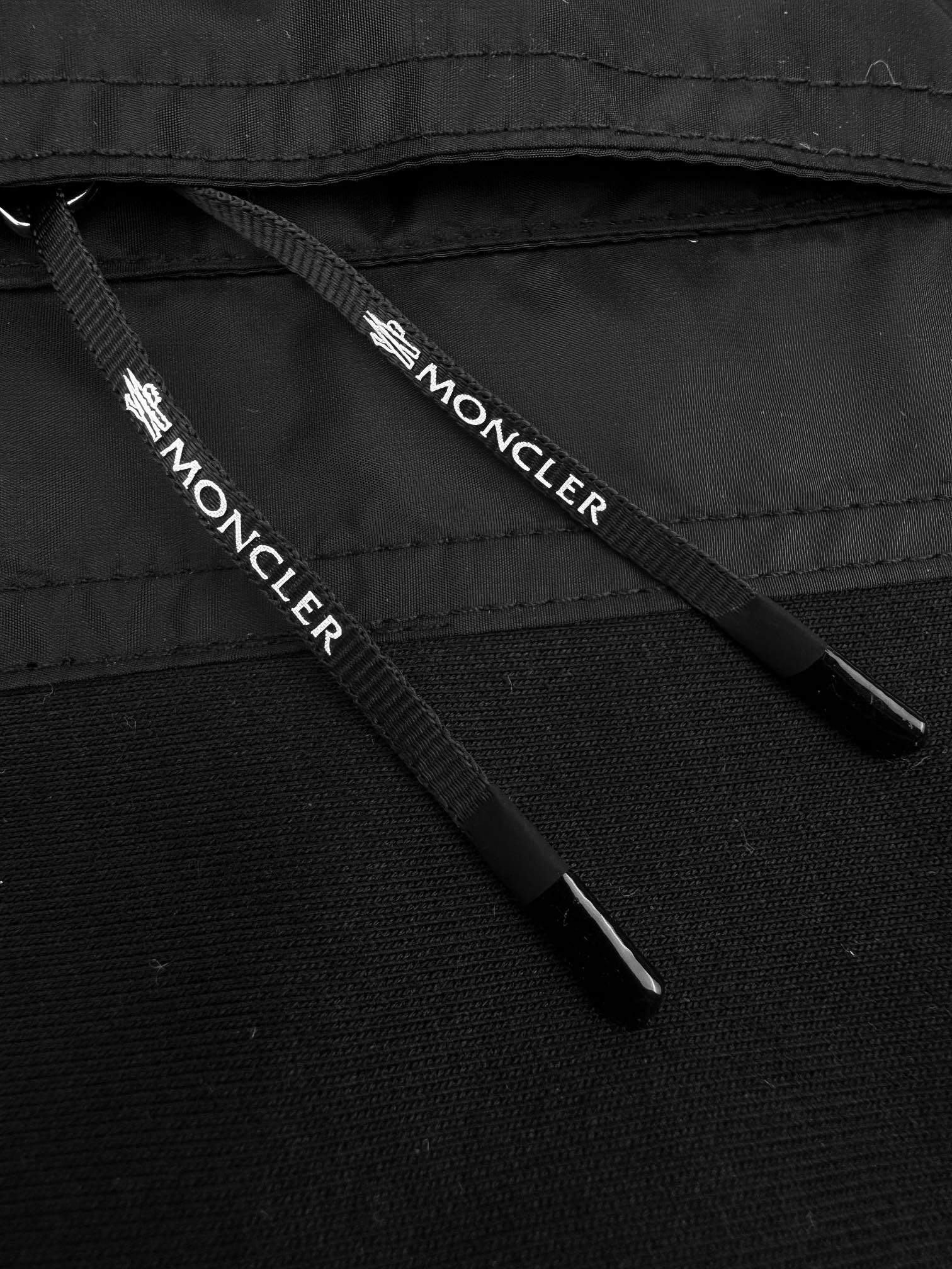 Moncler logo patch-jointed hoodie 91701 - Image 5