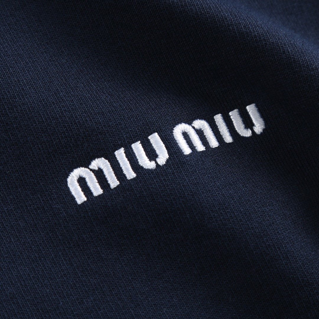 MIUMIU embroidered patch caped hoodie 91702 - Image 6