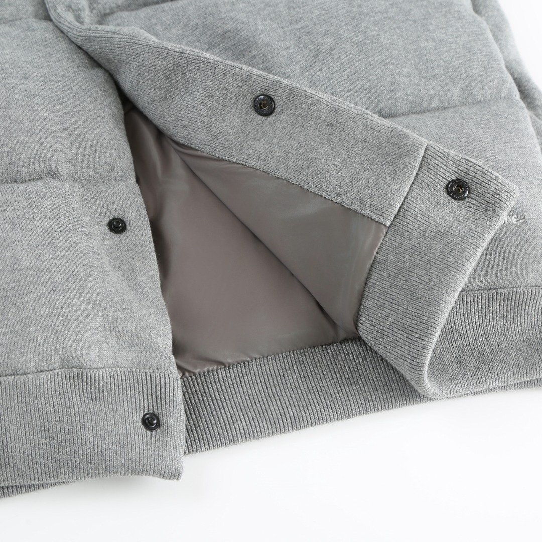 MONCLER Cotton Embroidered Plush Jacket 91901 - Image 5