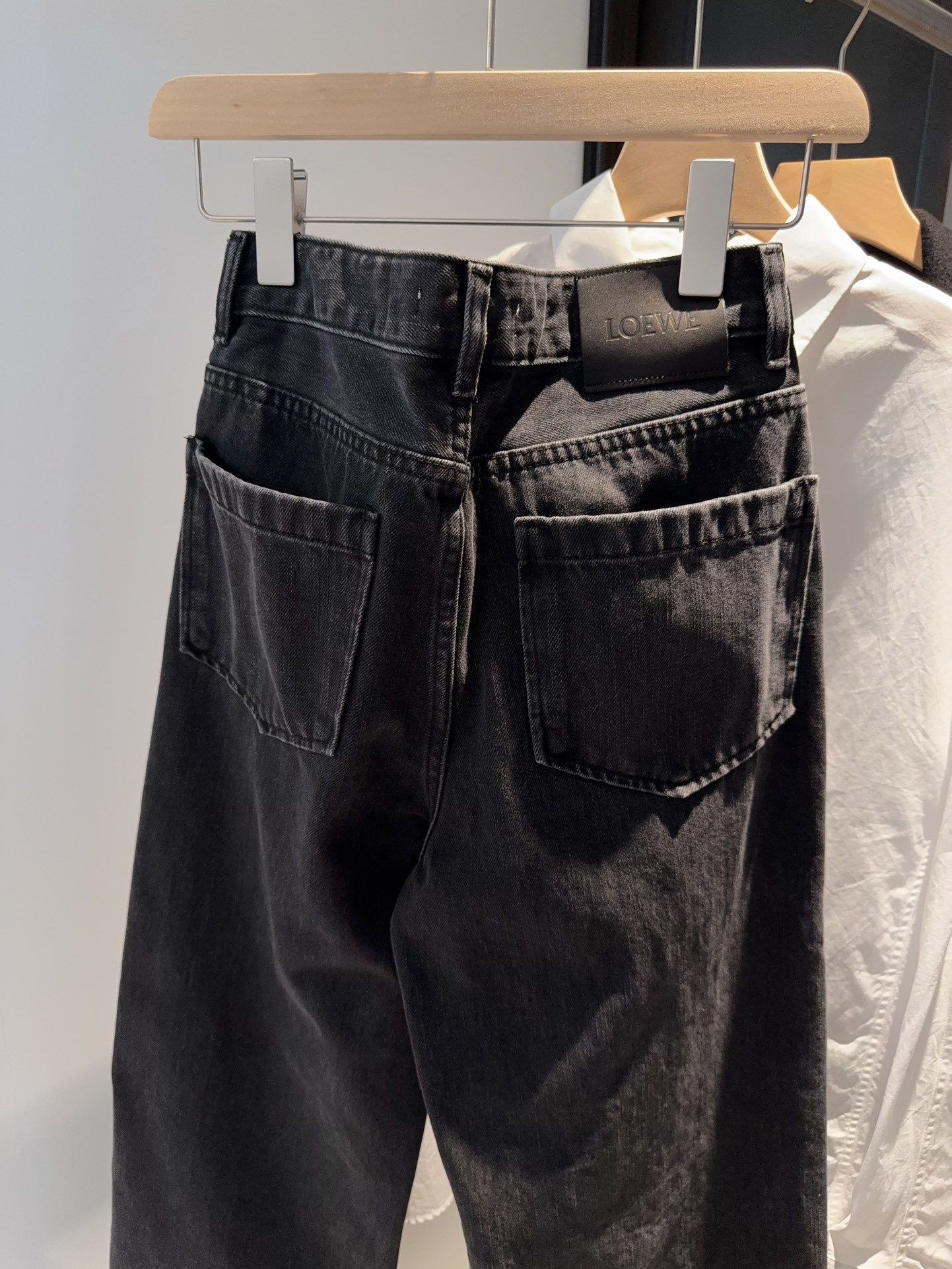 LOEWE jeans D92101 - Image 3