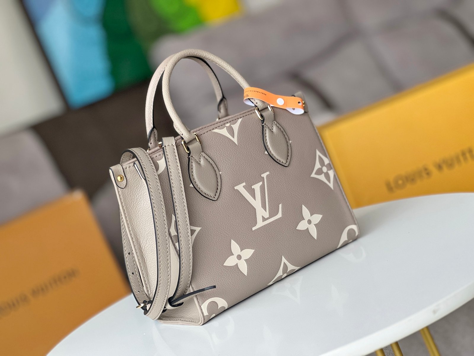 LOUIS VUITTON Empreinte Monogram Giant Bag L92101 - Image 3
