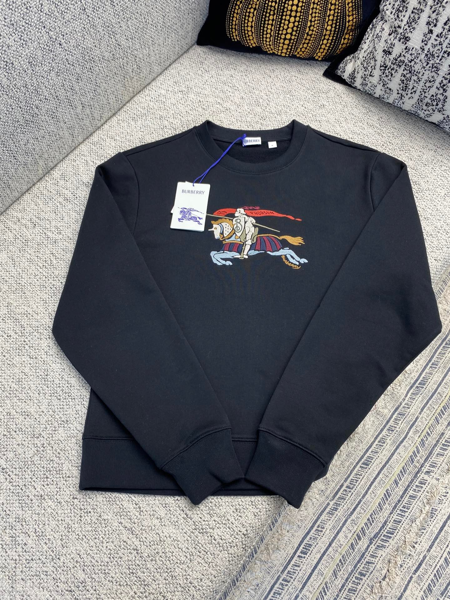 Burberry equestrian knight logo cotton sports shirt with round neckline 92303