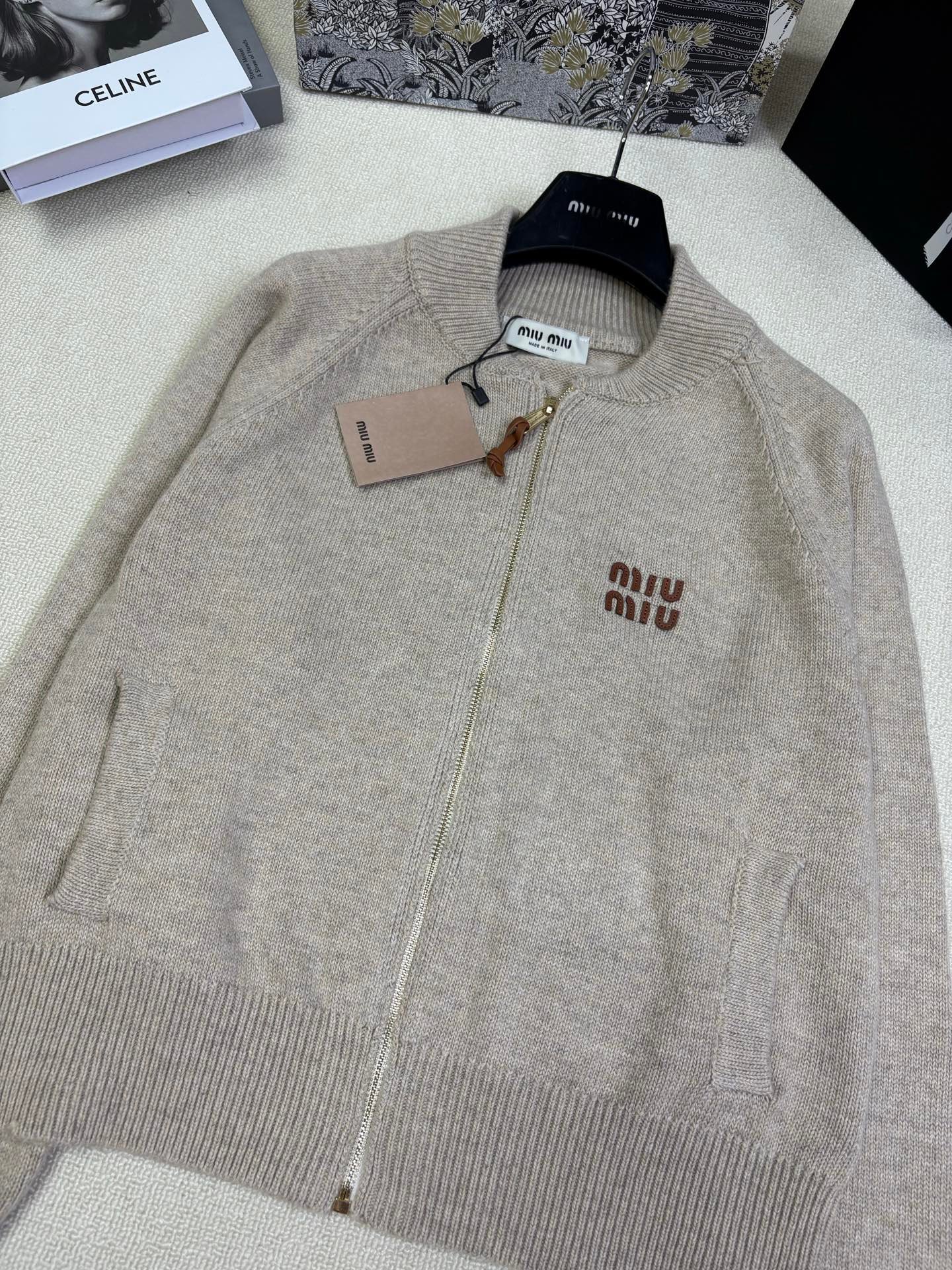 Miumiu Knitted V-Neck Sweater D92601 - Image 3