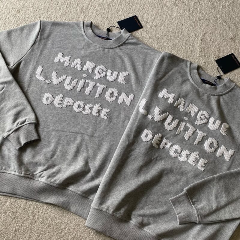 LV Wool Embroidered Letter Round-neck T-shirt 92602