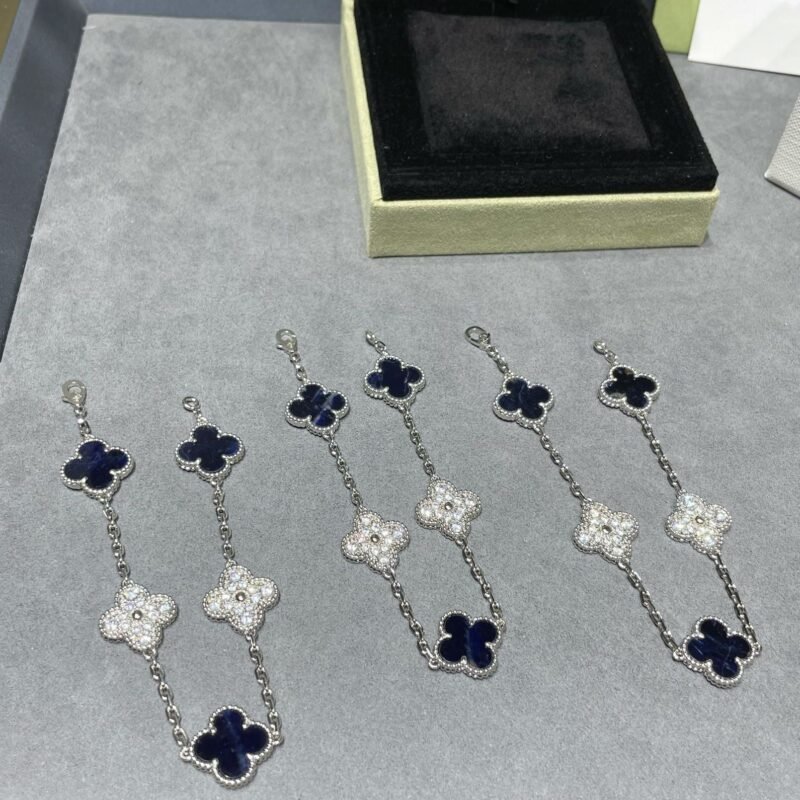 VCA Natural Peterstone Spaced Beaded Five-Leaf Clover Necklace L92901