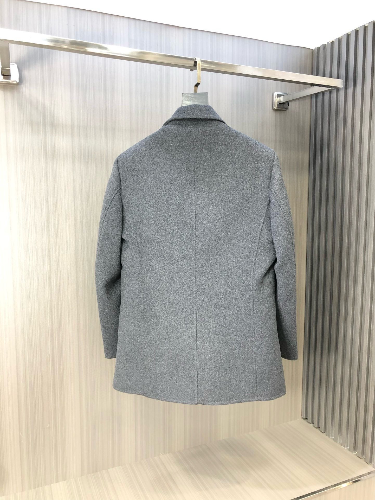 Hermès wool Kenston coat 93001 - Image 3