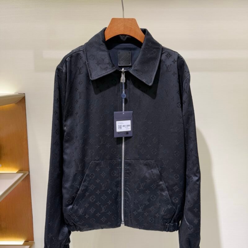 Lv Monogram patterned jacquard leather lapel double-sided jacket 93004